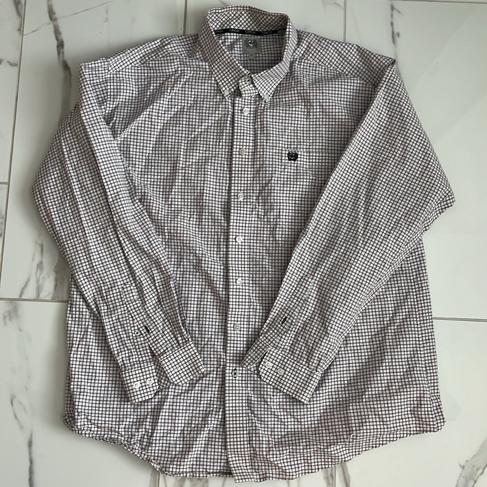 Cinch men’s xl button down.
